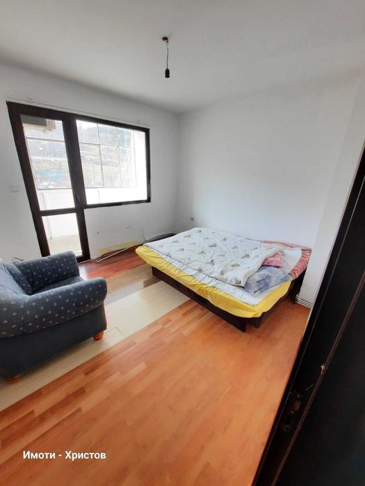 Продава се Двустаен апартамент в Шумен, Боян Българанов 2 - 64 кв.м за 997 €/кв.м - Снимка #1