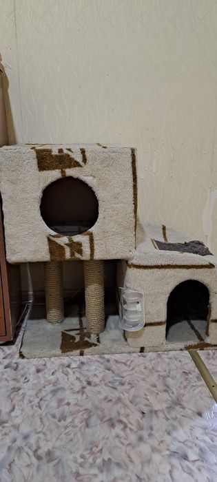 Продам домик для кошек