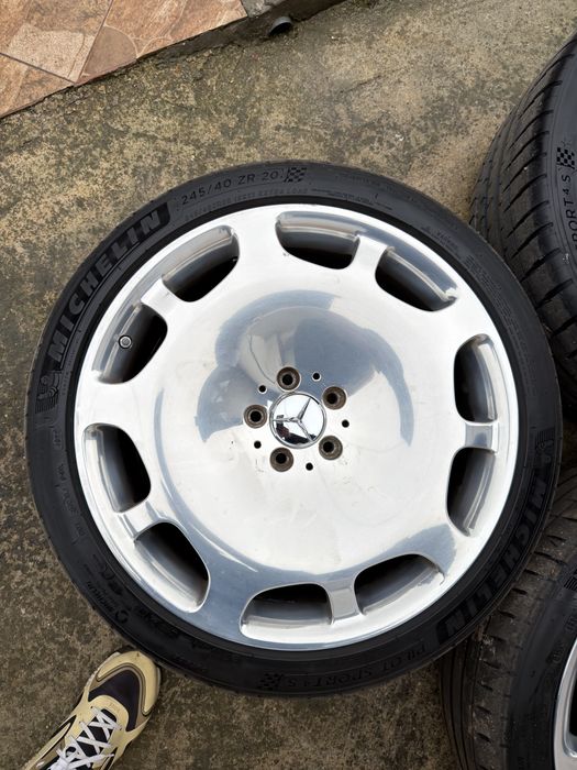 Джанти за Mercedes-Maybach с гуми Michelin 275/35/20 и 245/40/20