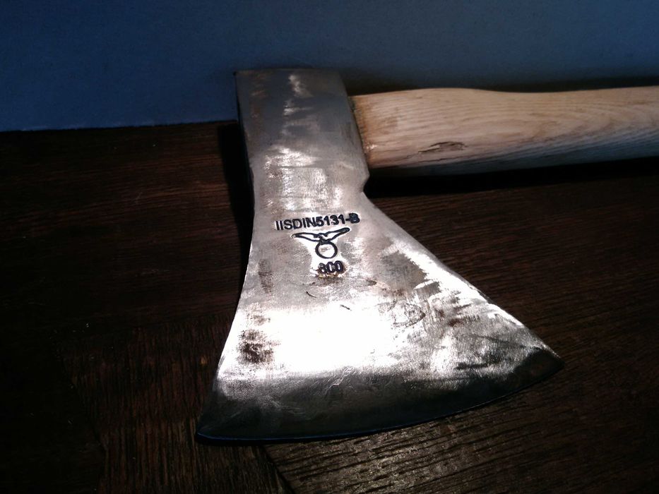 Стари германски топори (брадви)