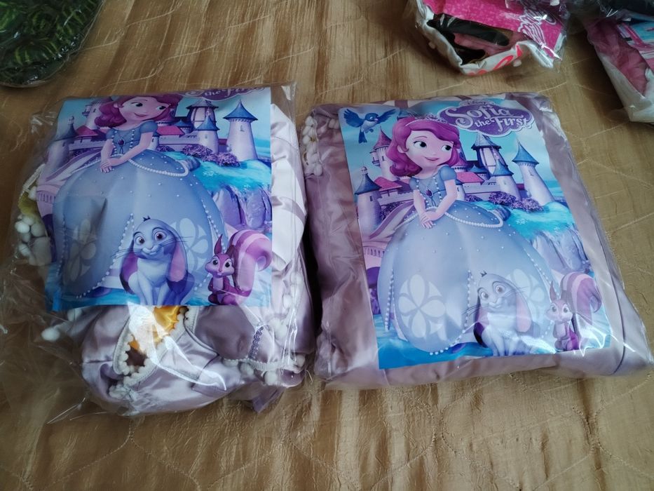 Платья карнавальные праздничные наряды. Новые