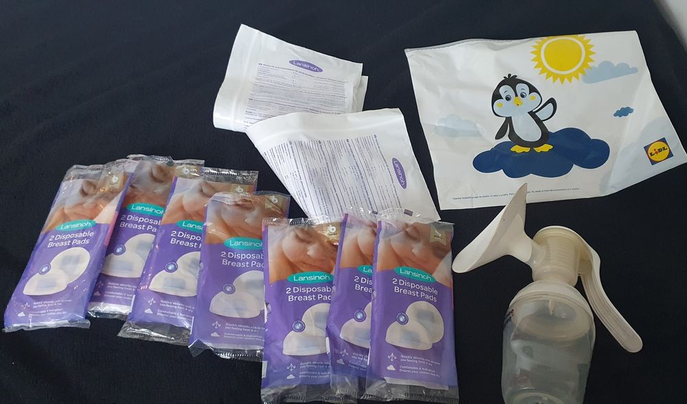 Vând pompa de muls,manuala, Tommee Tippee