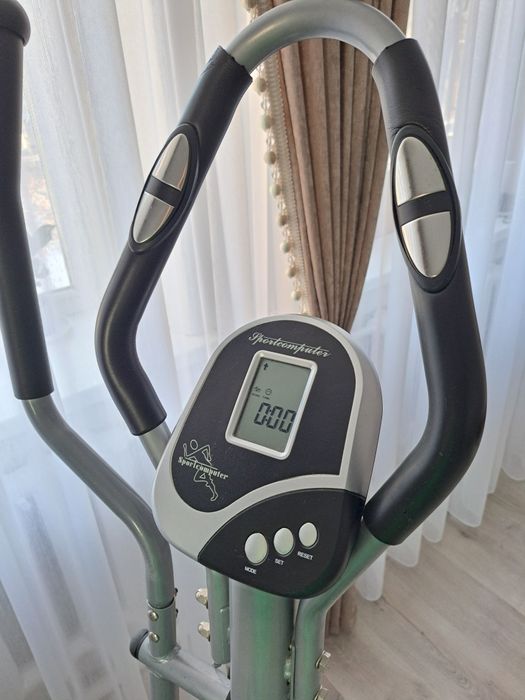 эллиптический тренажёр