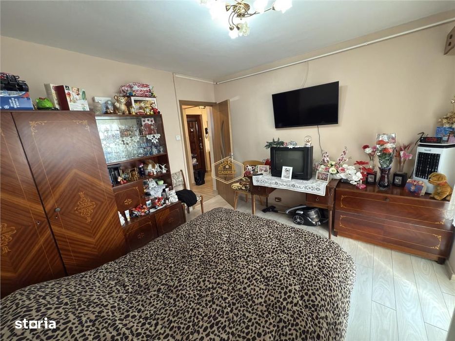 VIDEO | Apartament cu 2 camere decomandat | Micro 17