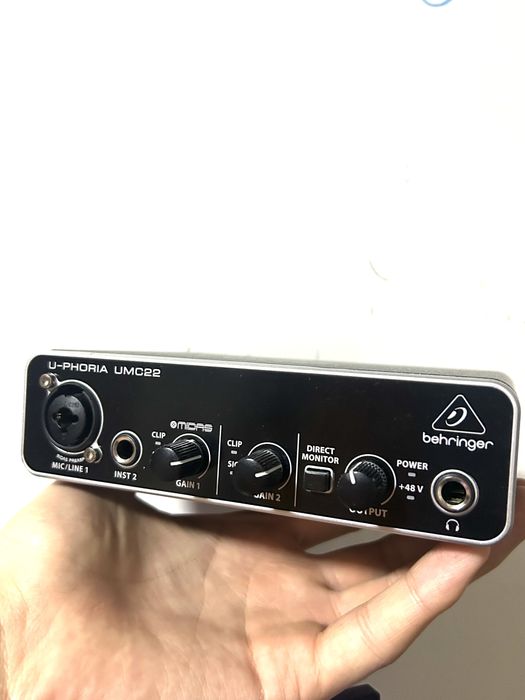 аудиокарта behringer umc 22