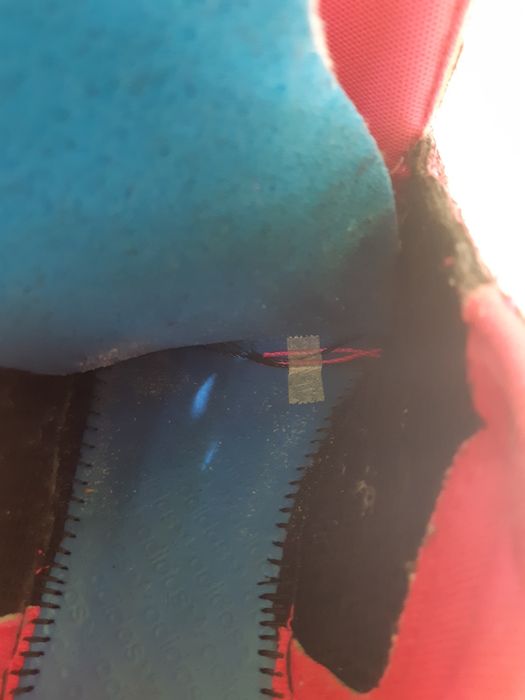 Уникални дамски кецове Adidas la marque aux 3 bandes