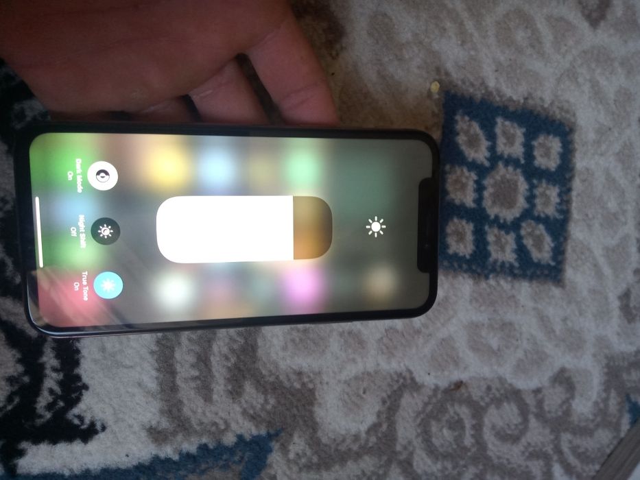 Iphone Xs 64 xotira 92 Youmkst ishlashi Zur Kor Dok Bor Garant berilad