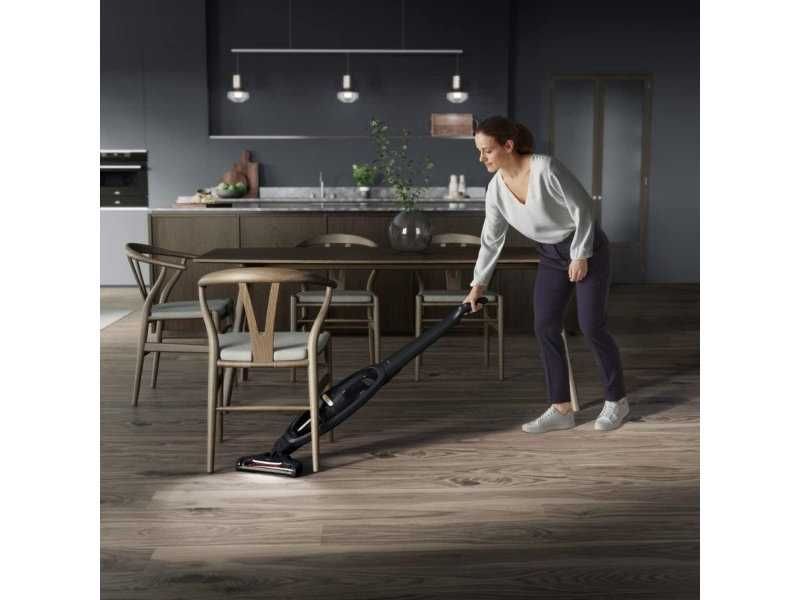 Вертикална Безкабелна Прахосмукачка AEG QX6-1-45AN, Черна / Сива