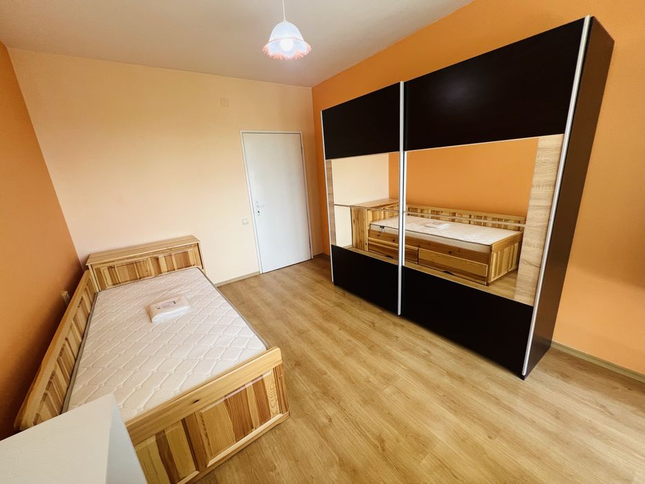 Тристаен апартамент под наем град Хасково