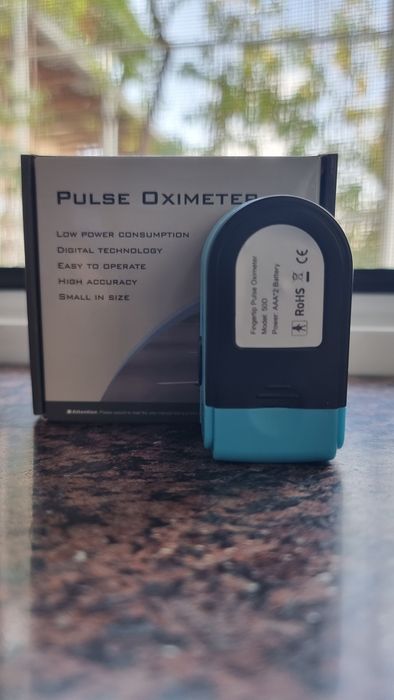 Пульсоксиметр оксиметр на палец Pulse Oximeter