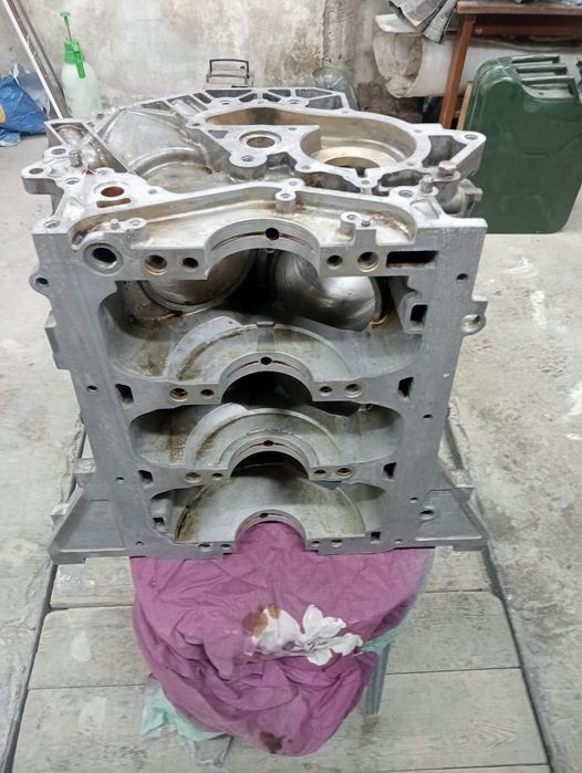 Продам головки ,Блок Нисан Падвайндер