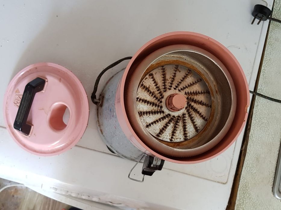 Соковыжималка садовая