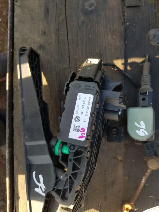 Modul senzori parcare,carlig,pedala acceleratie, b6