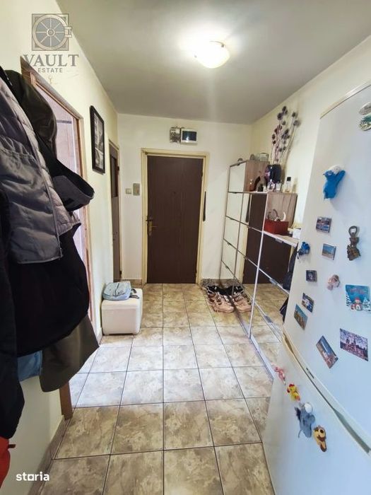 Apartament 3 camere - centrala proprie - Rahova, Teius