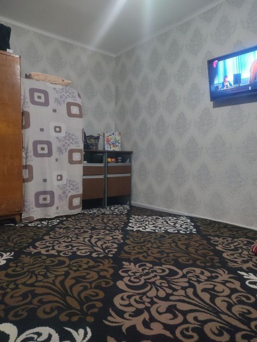 Yangi ozkekiston bogi yaqinida joylashgan kv 1 xonali 2 etaj