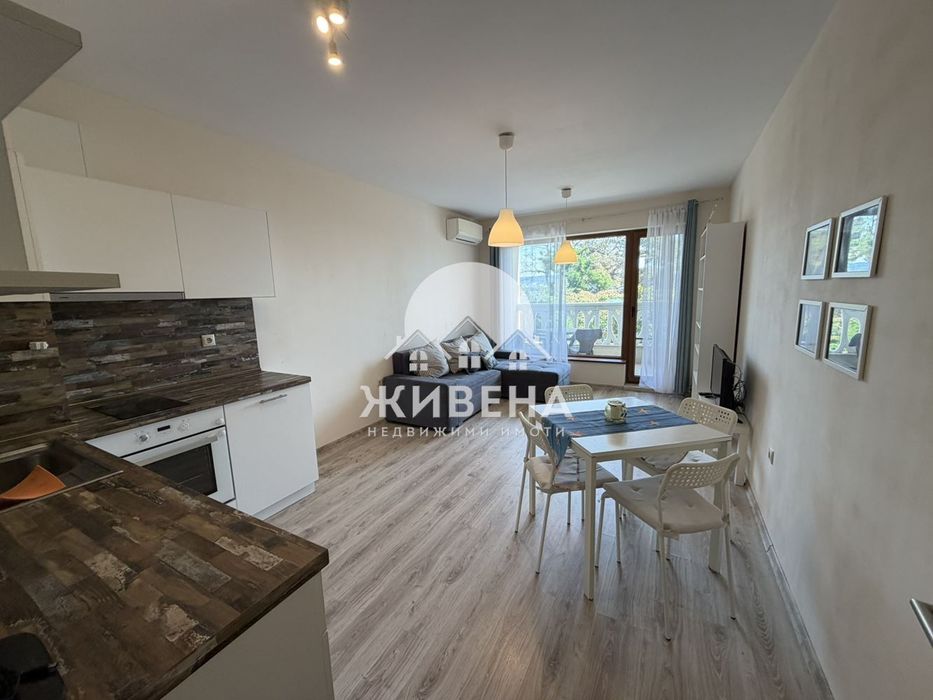 Продава обзаведен 3-стаен апартамент, кв.Аспарухово