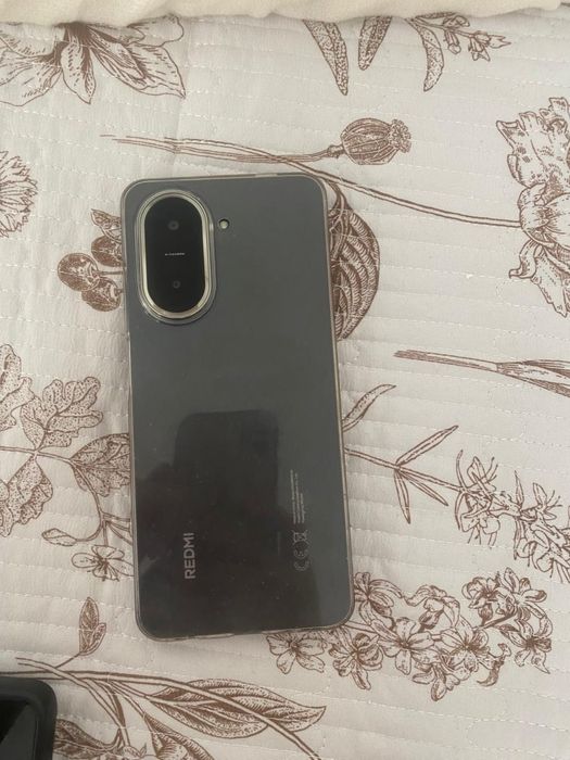 Обмениваю 2 телефона полностью рабочий