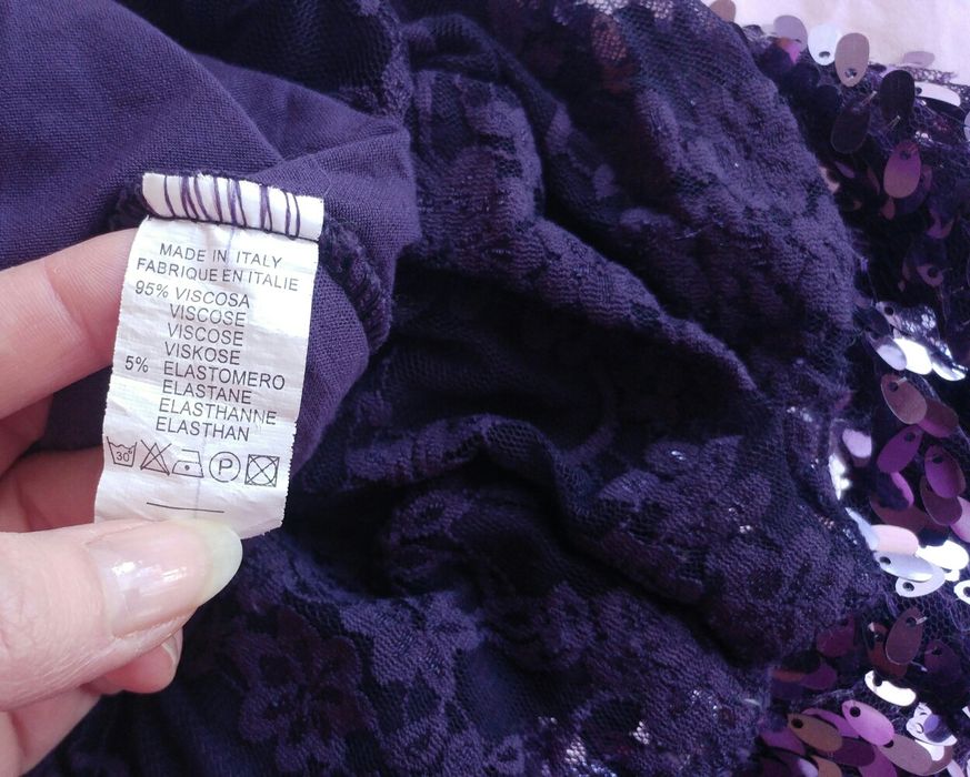 Дантелена Рокля с паиети