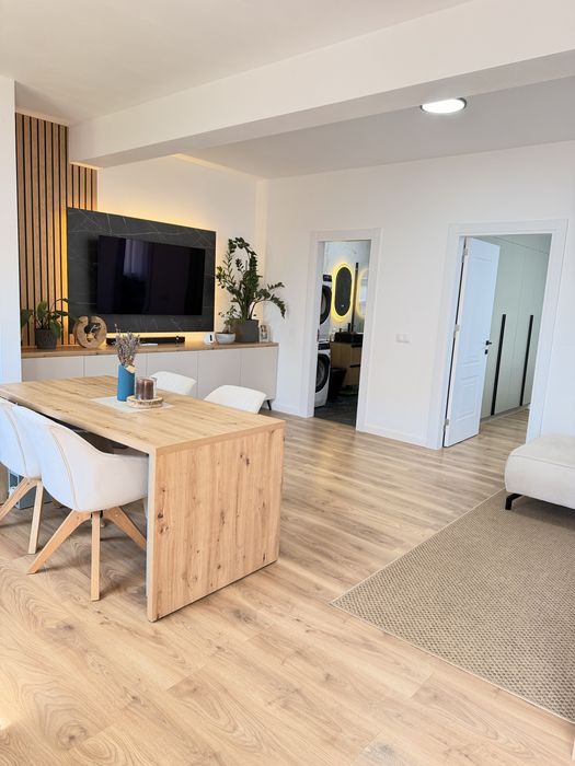 Prima inchiriere, Apartament 2 camere mobilat premium, curte privata 80 mp