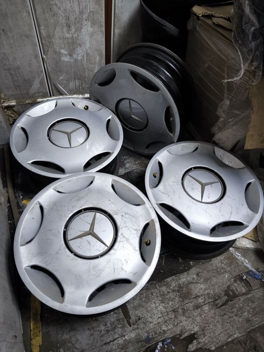 Диски Мерседес с колпаками оригинал
