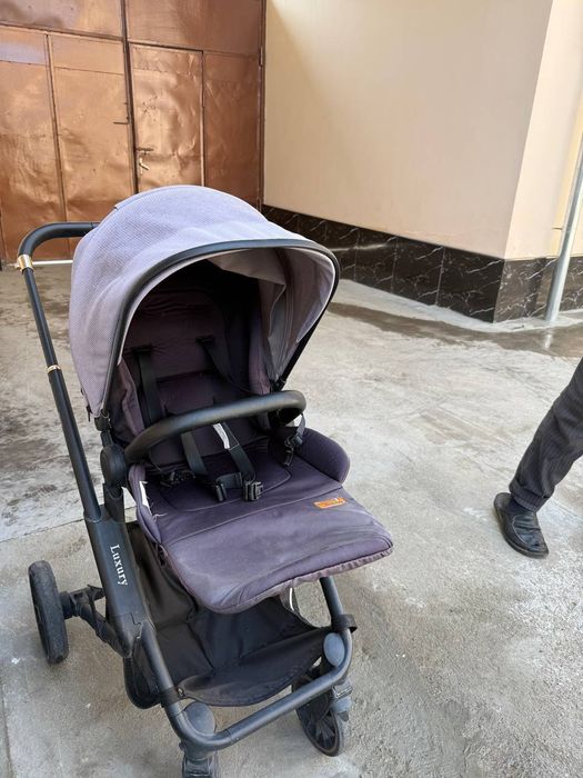 Продается коляски , ходунки велосипед