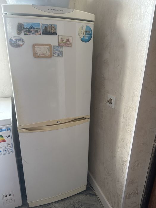 Холодильник LG express cool