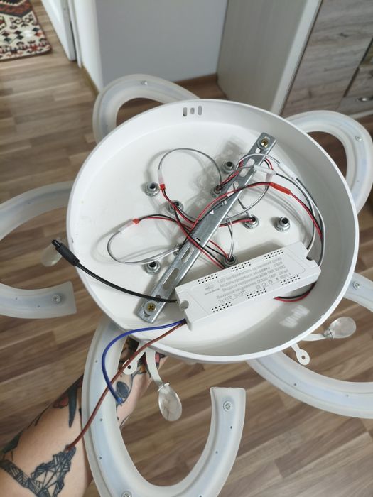 Диодная люстра/лампа