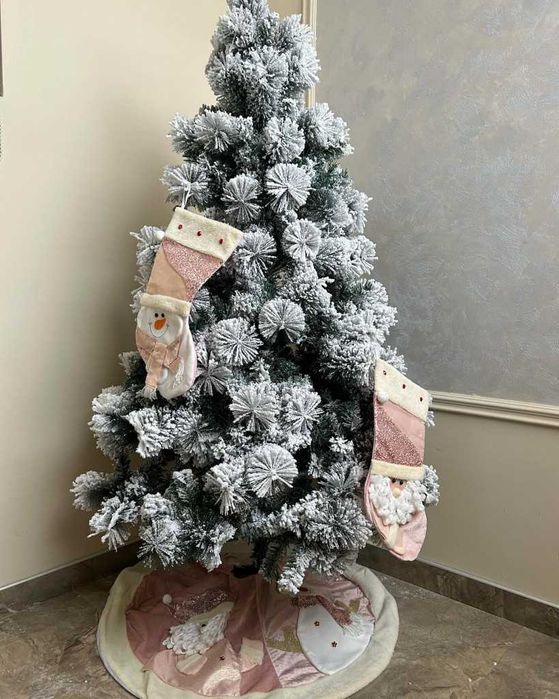 Коледна елха 3D -Най-нов модел супер красива и стилна