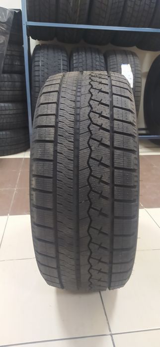 235/45R17 Sailun Arctic