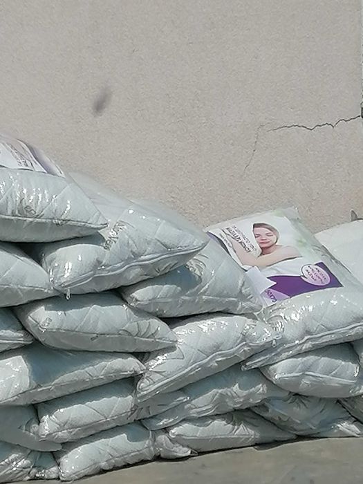 възглавници на едро