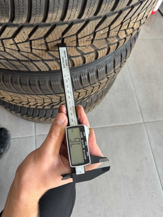 Roti originale Hyundai R18 235/60