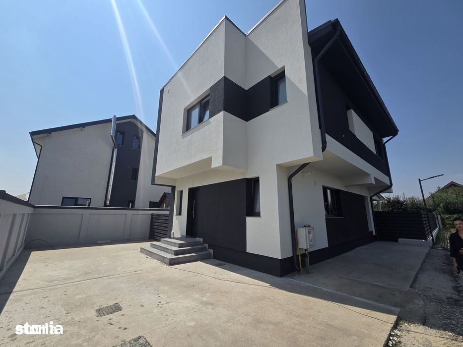 Vila finisaje luxoase , teren 400 mp, 4 camere Bragadiru