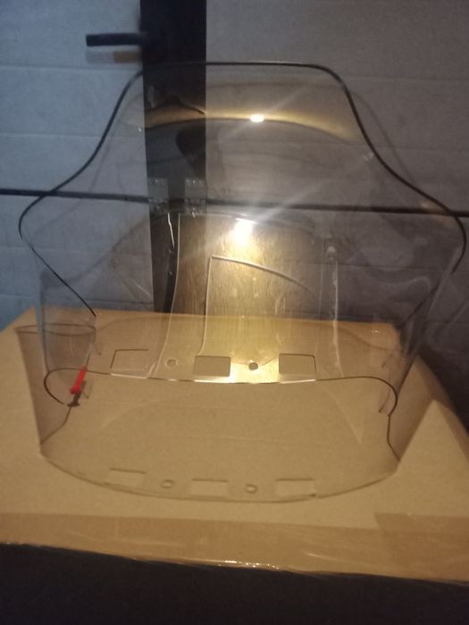 Стекла  на снегоходы