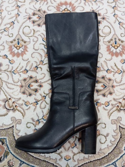 Зимние запоги женские