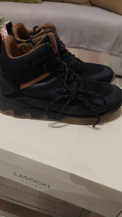 Боти за момче 38 номер