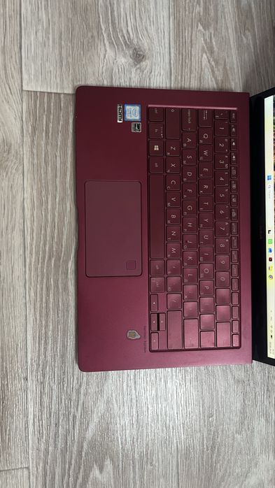 ASUS ZENBOOK S  в хорошем состоянии