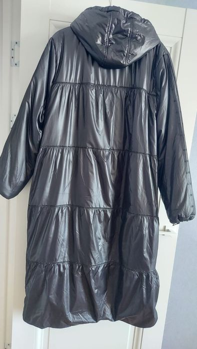 Зимняя куртка-пальто.