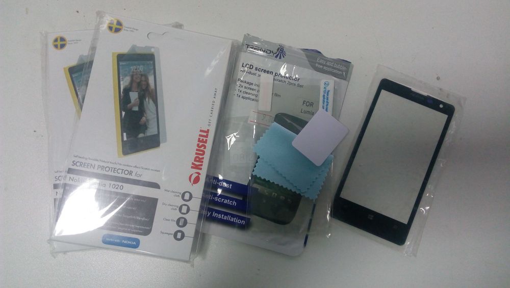 Комплект протектор + фолио за телефон Nokia Lumia 1020 - 12 броя