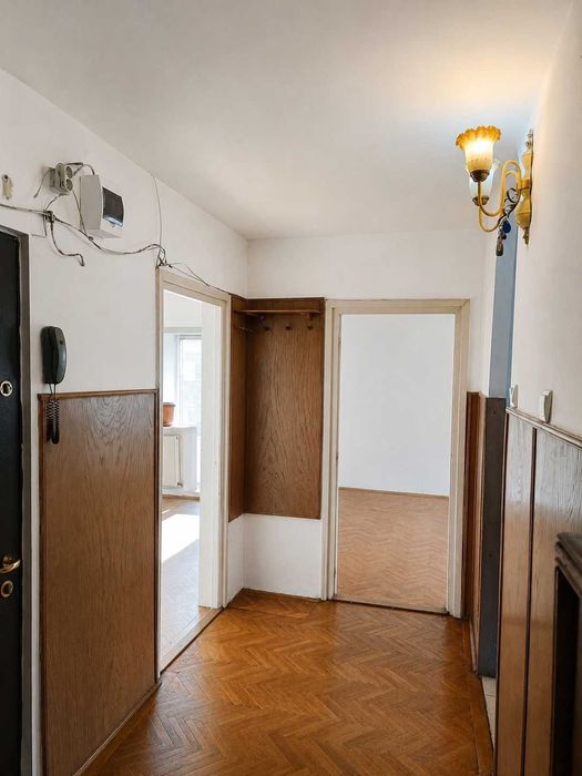 Apartament 3 camere de vanzare Tip PC Oradea