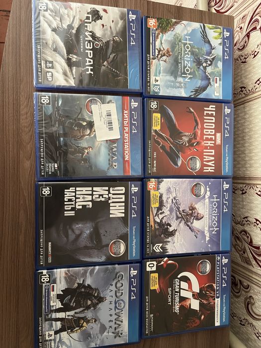 Продам PS 4 slim.