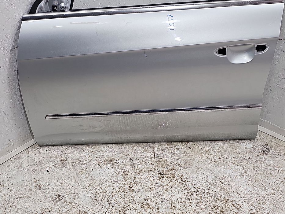 Usa stanga fata Volkswagen Passat CC (357) [Fabr 2008-2012] LA7W