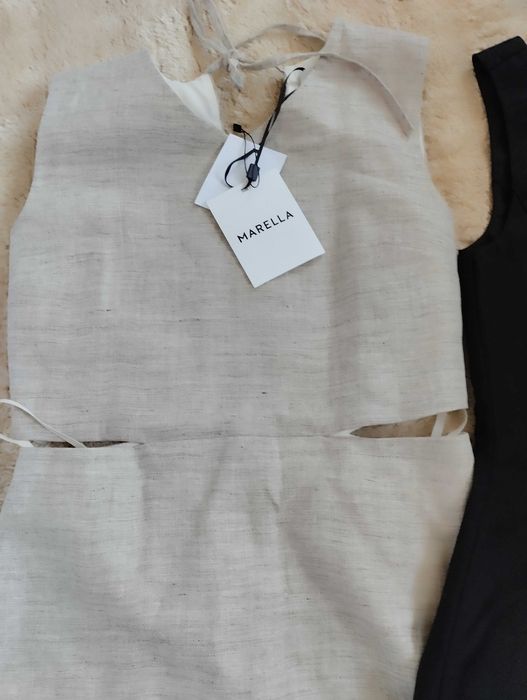 Две рокли нови размер ХС