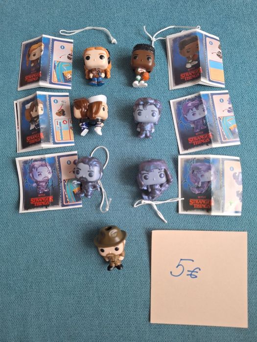 Kinder surprise играчки