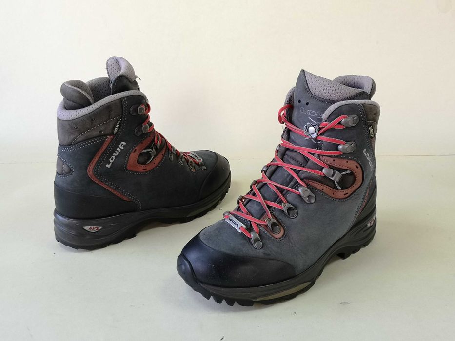 Bocanci piele ghete munte dama 37 38 LOWA Goretex - Impermeab Ca NOI
