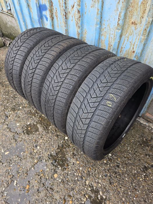 Anvelope 255.40.21 Pirelli An 2018 Profil peste 7mm Grosime