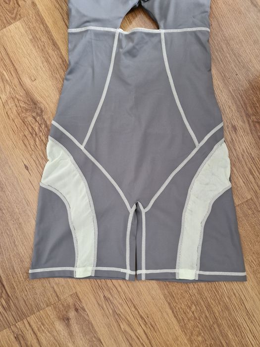 shein нов дамски спортен гащеризон