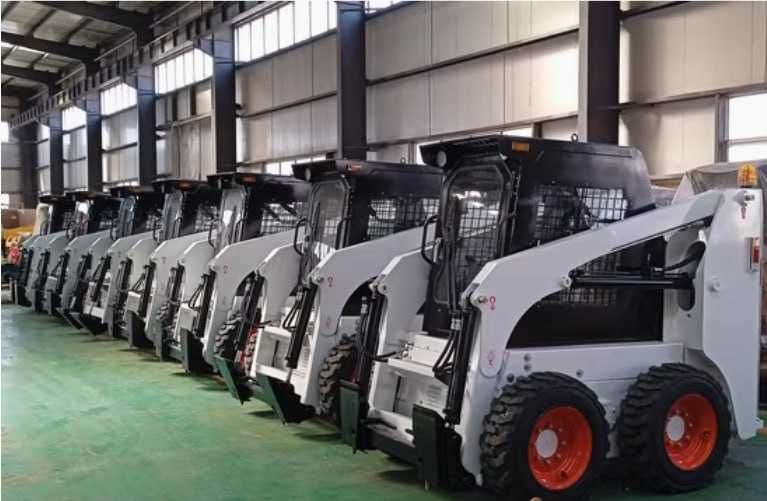 Фронтальный мини погрузчик Бобкат Bobcat