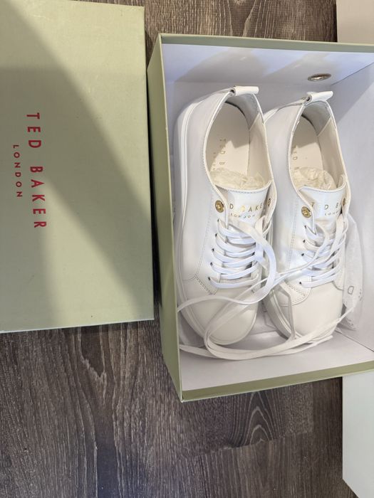 Ted Baker-номер 38, нови, оригинални