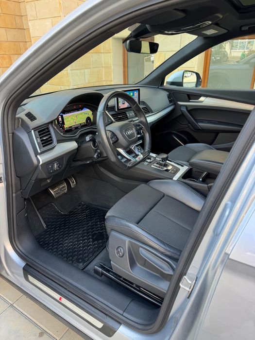 Audi Q5 • S-Line • Quattro • Matrix • Virtual • Pano • Keyless • Piele