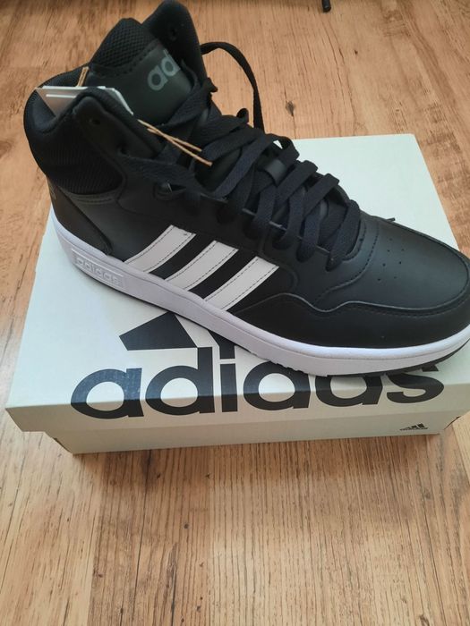 НОВИ!!!Моратонки Адисас